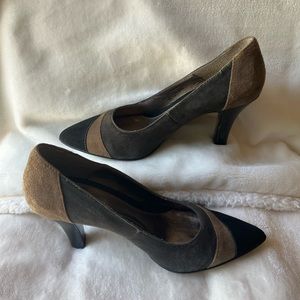 Women’s tri-color Sofft suede heels, size 6.5, 3”heel.